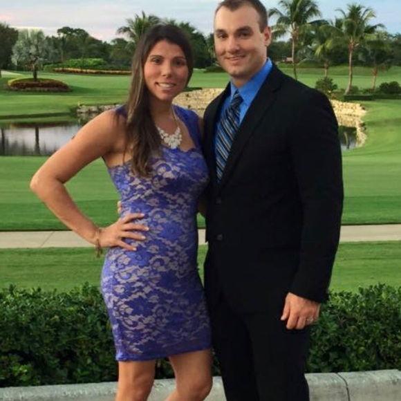 Blue lace dress. - Picture 3 of 3